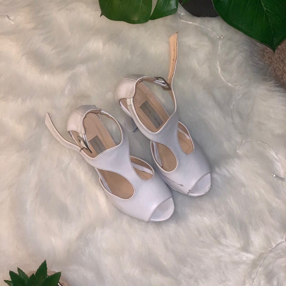 White high heels ✨💕🪐